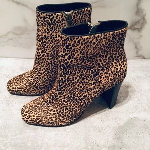 Dolce Vita Nilani Calf Hair Leopard Booties Size 9
